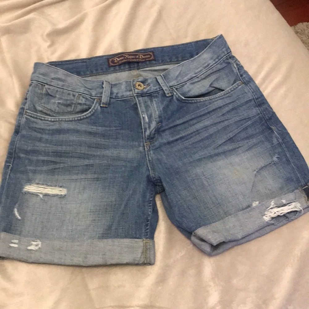 Divine rights of denim distressed shorts